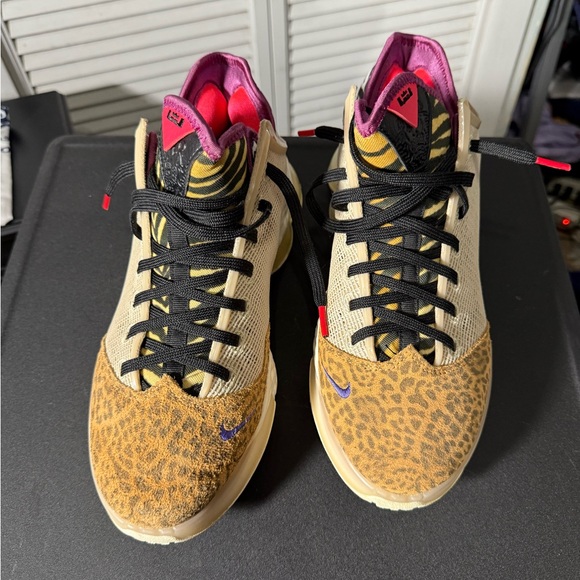 Nike Animal Print Sneakers - Picture 1 of 3